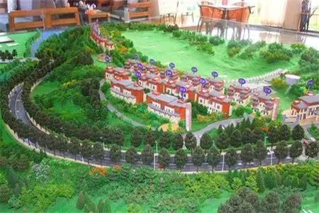 东平实验中学附近国仕山3室2厅2卫毛坯房包更名